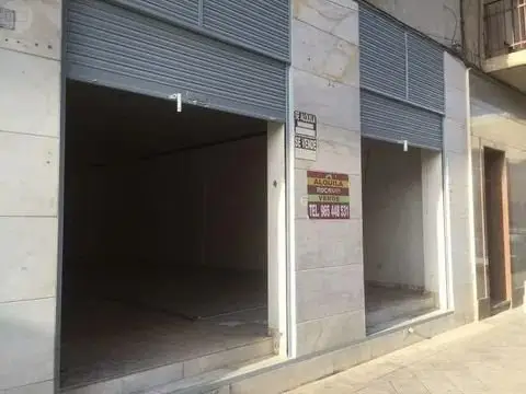 Local comercial en calle de Patricio Ruiz Gómez, 68