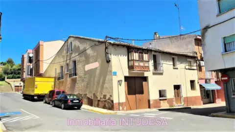 Terreno en calle de la Primicia