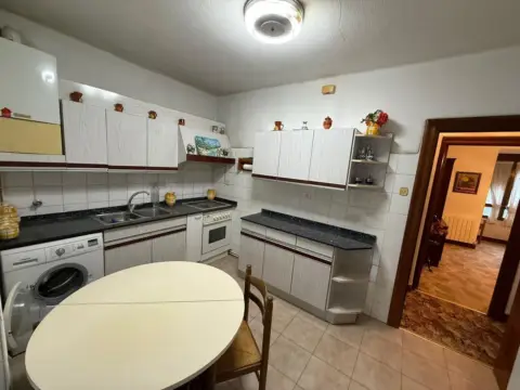 Piso en calle Isaac Castillo