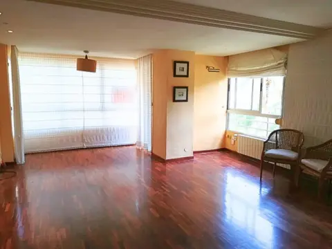 Piso en Carrer Ernesto Martínez