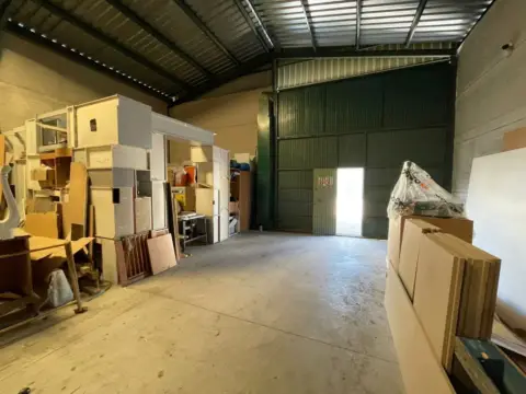 Nave industrial en calle Isaac Peral