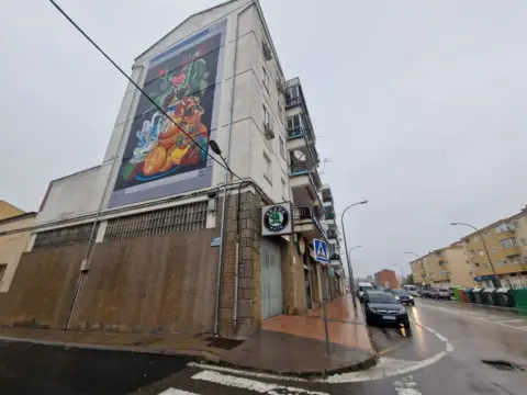 Local comercial en Avenida de España