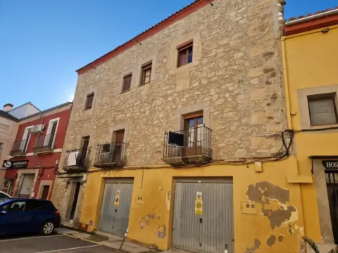 Piso en calle de Francisco Pizarro