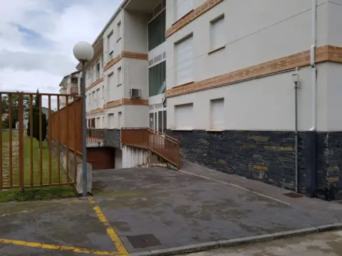Garaje en calle Doña María Pérez