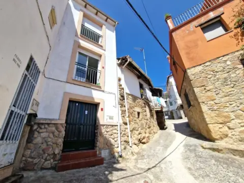 Casa en calle Bloque Sol,