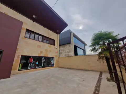 Nave industrial en calle Segunda