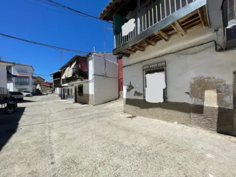 Casa en calle Víctor C. Masides