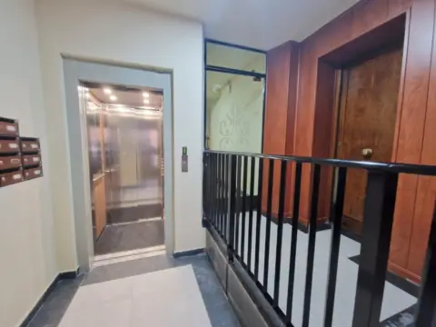 Piso en calle de la Rúa Zapatería