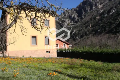 Casa en Pola de Somiedo