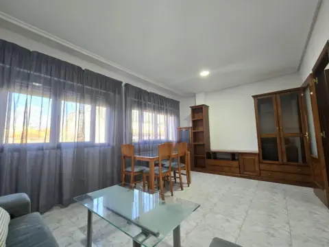 Piso en calle Olivar