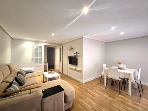 Piso en calle de las Cartas