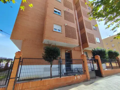 Piso en calle de Isidro Pacense
