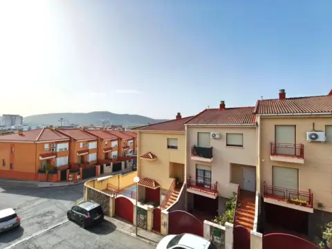 Casa en calle de la Garza