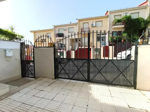 Casa en calle de la Garza