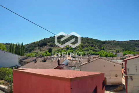 Casa en Moratilla de los Meleros