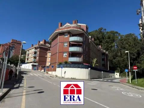 Piso en calle del Voluntariado, 6