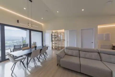 Chalet en calle Santitisi