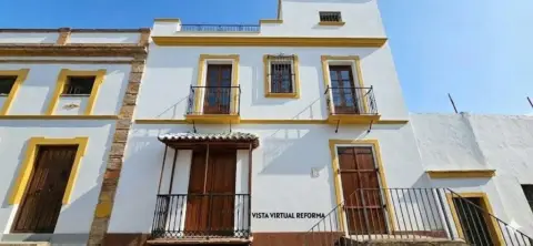 Casa adosada en Avenida de la Concepción