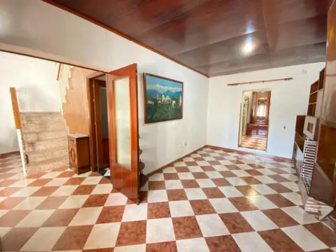Casa adosada en Coca de La Pinera
