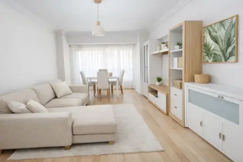 Piso en calle de Izaro