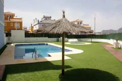 Dúplex en calle Hispasat