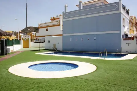 Dúplex en calle Hispasat