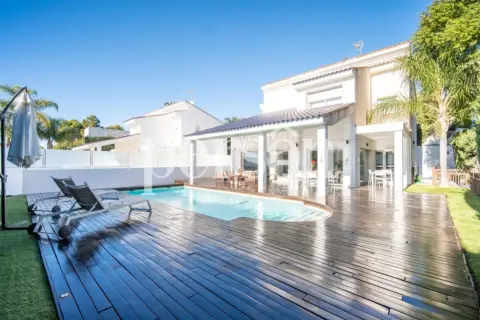 Chalet en La Cañada