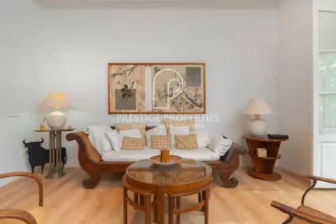 Piso en Dalt Vila-La Marina