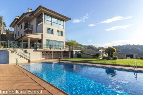 Chalet en Mogor