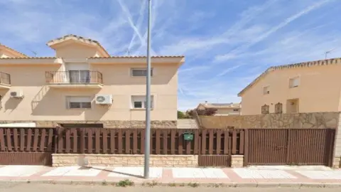 Chalet en calle Bélgica