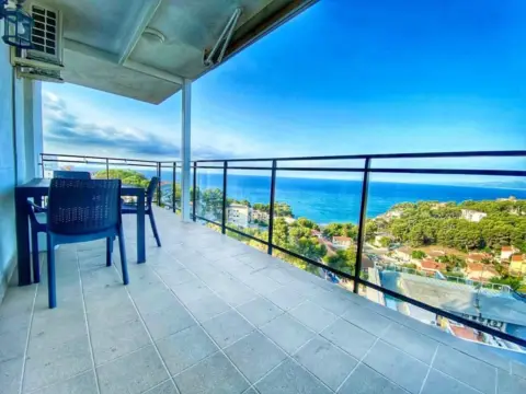 Piso en calle Cr Far Del, nº 37