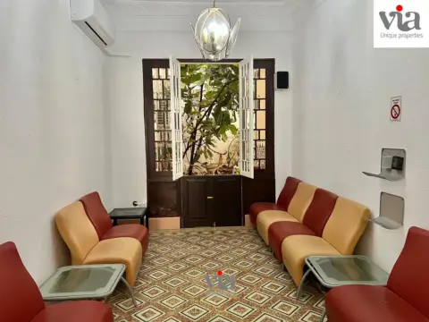 Edificio en calle San Vicente Ferrer