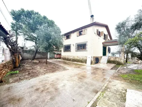 Chalet en Camino de Valdetorres