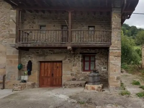 Casa en Karrantza Harana/Valle de Carr