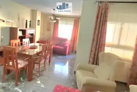 Piso en Renfe - Bulevar 1º y 2º Fase