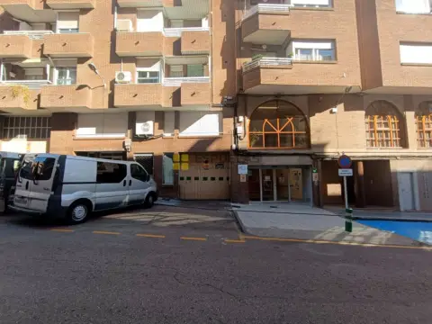 Garaje en calle del Doctor Castroviejo, 1