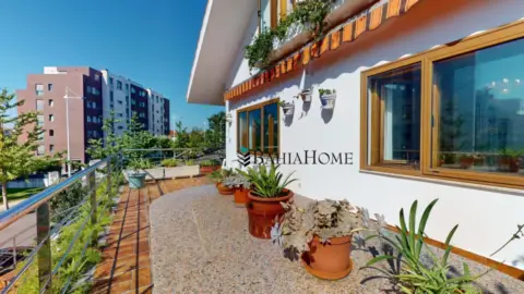 Chalet en calle de Ernest Lluch, 36