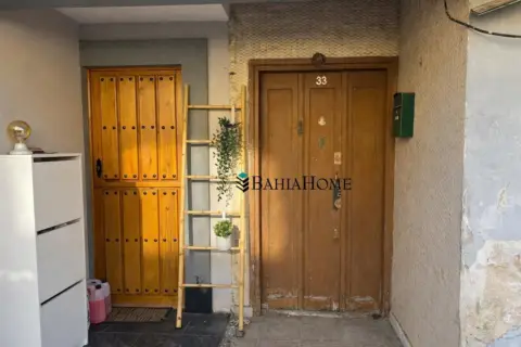Casa pareada en Grupo Carlos Ruíz García Oeste, 33