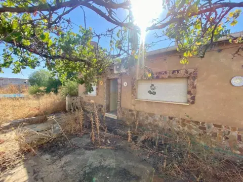 Casa pareada en calle Cl Umbria-El Sotillo, nº 3