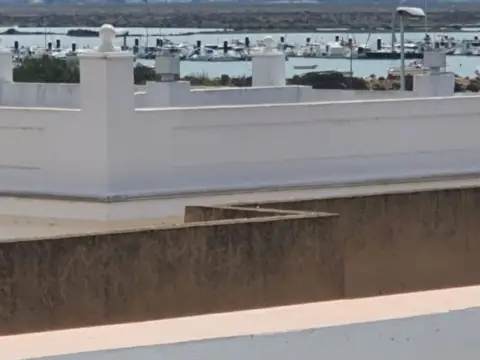 Casa adosada en calle calle VIA Lactea