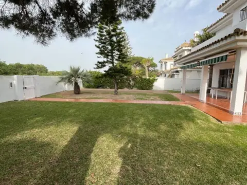 Chalet en calle del Estuario