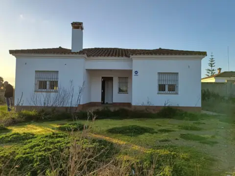 Chalet en Camino Cepa