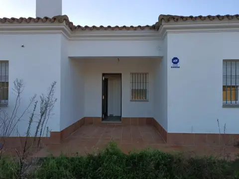 Chalet en Camino Cepa