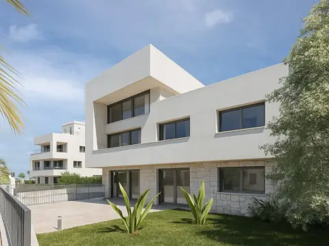 Chalet en Avenida de Esmeralda de Riviera