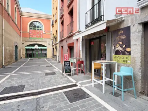 Local comercial en calle de la Mañueta, 20