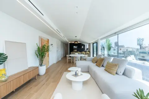 Ático en Avenida de los Condes de San Isidro