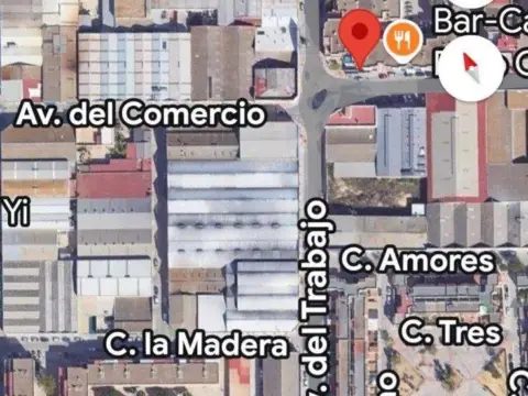 Nave industrial en Avenida del Trabajo
