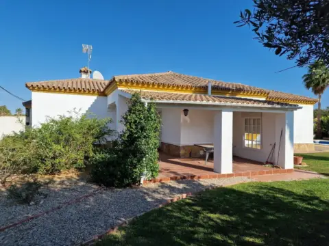Chalet en Hozanejo