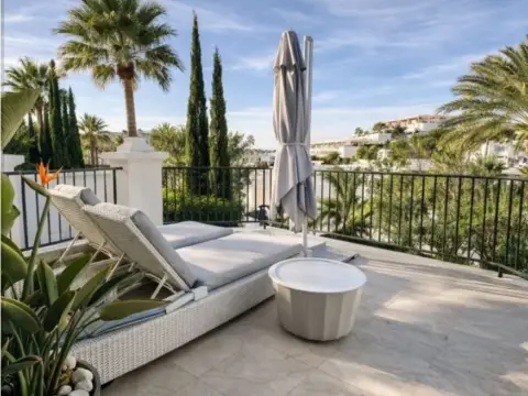 Chalet en calle Resinera Voladilla