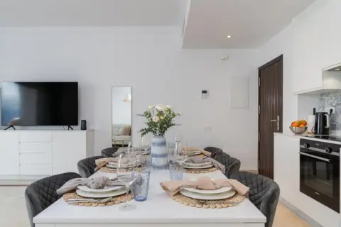Apartamento en calle calle Algarrobo #Planta 1
